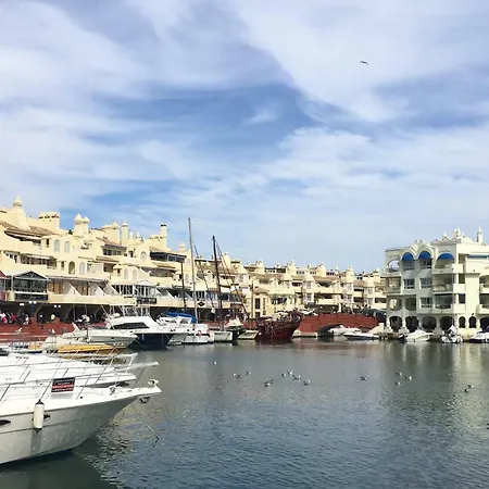 Magnificent Port-beach 5* Luxury Lägenhet *